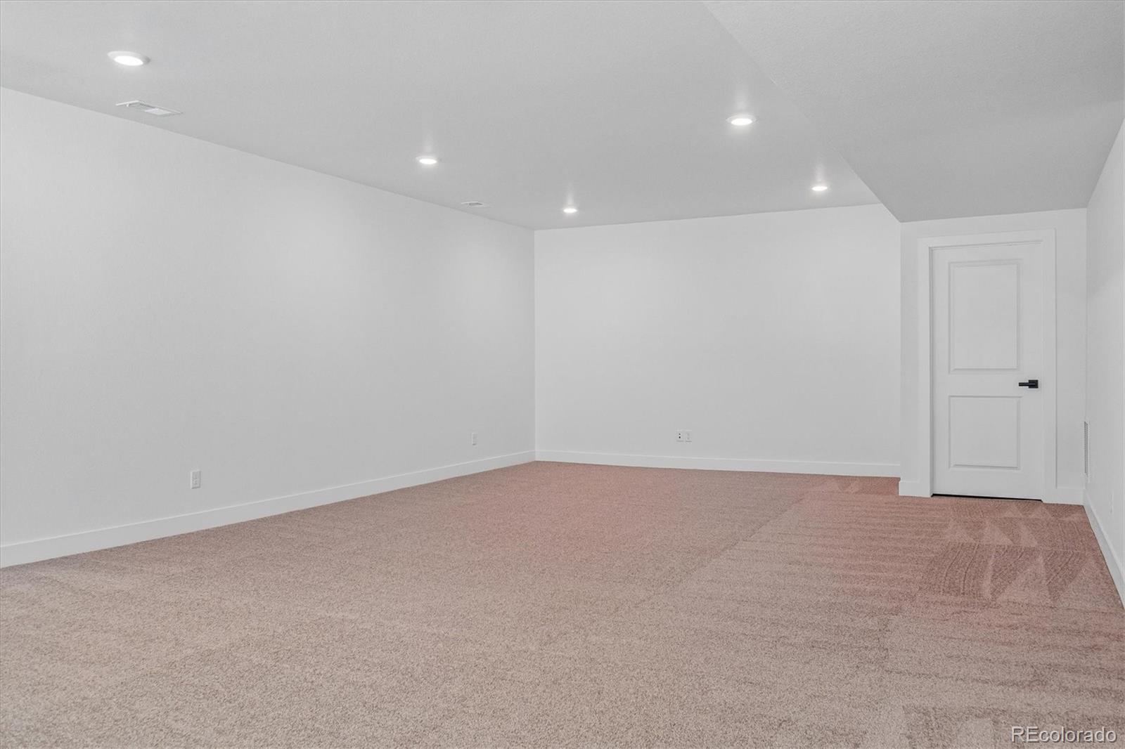 8609 Yellowcress Street Littleton CO 80125