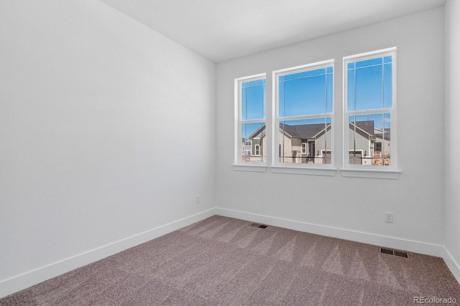 8609 Yellowcress Street Littleton CO 80125