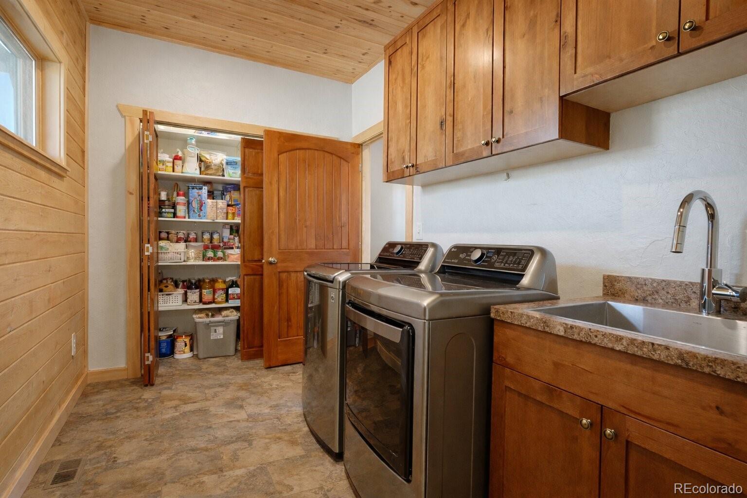 1325 Primavera Place La Veta CO 81055