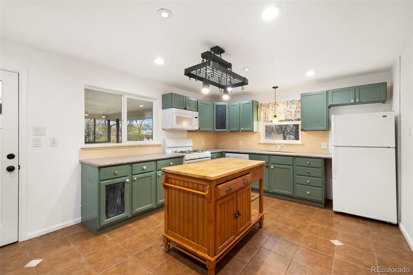 2088 W Caley Place Littleton CO 80120