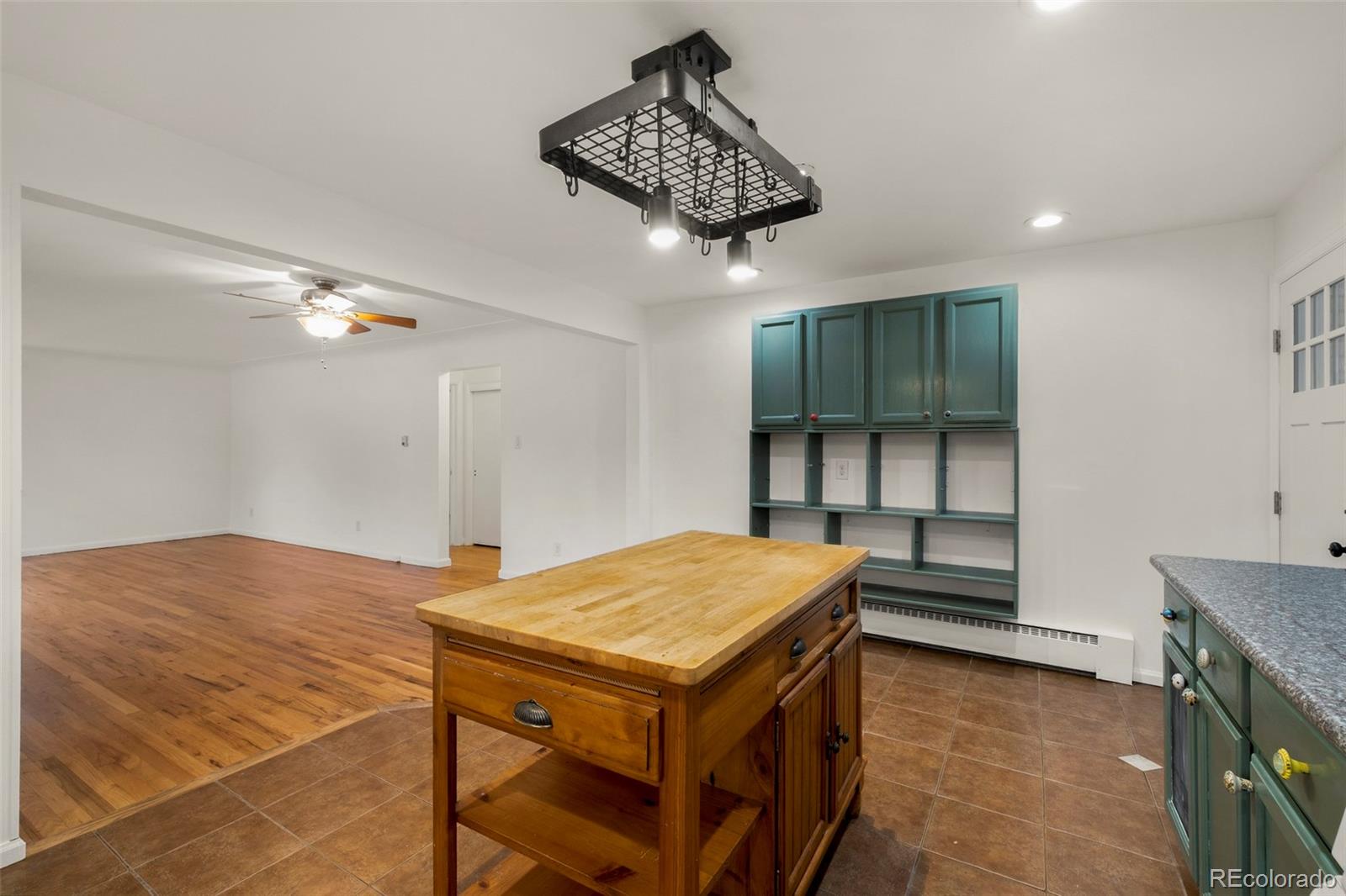 2088 W Caley Place Littleton CO 80120