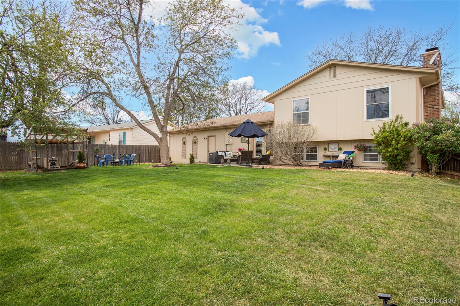 1494 S Helena Circle Aurora CO 80017