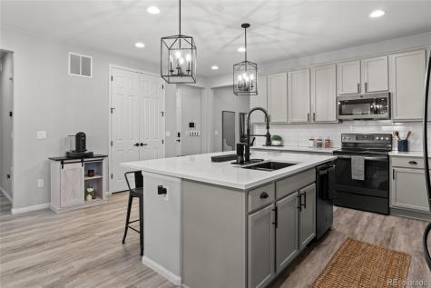 261 S Titus Street Aurora CO 80018