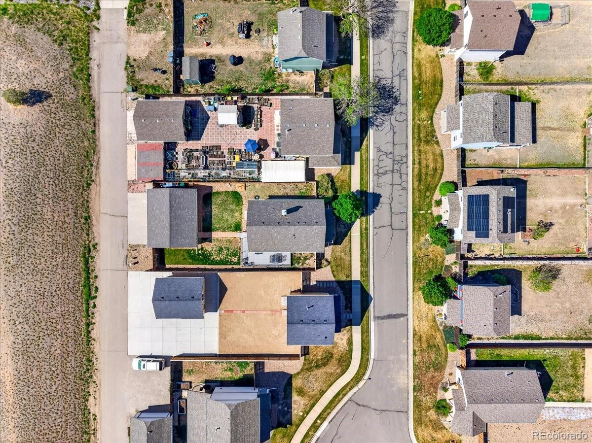 2721 Quarterland Street Strasburg CO 80136