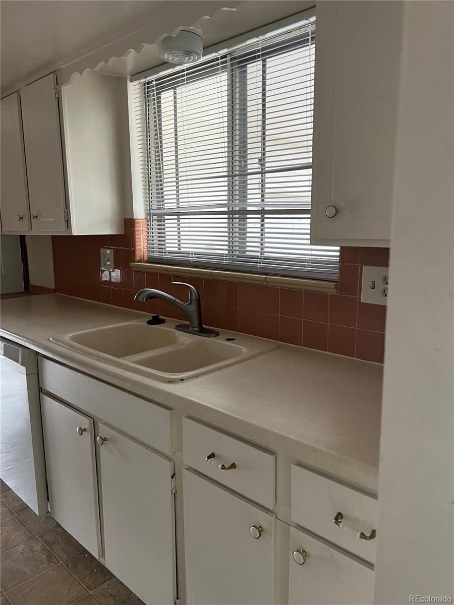 8536 Eaton Street Arvada CO 80003