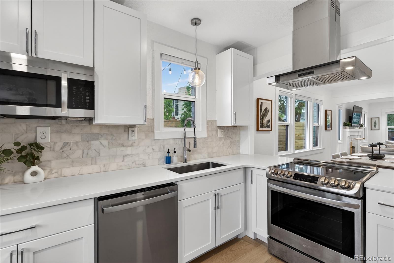 1528 Harrison Street Denver CO 80206