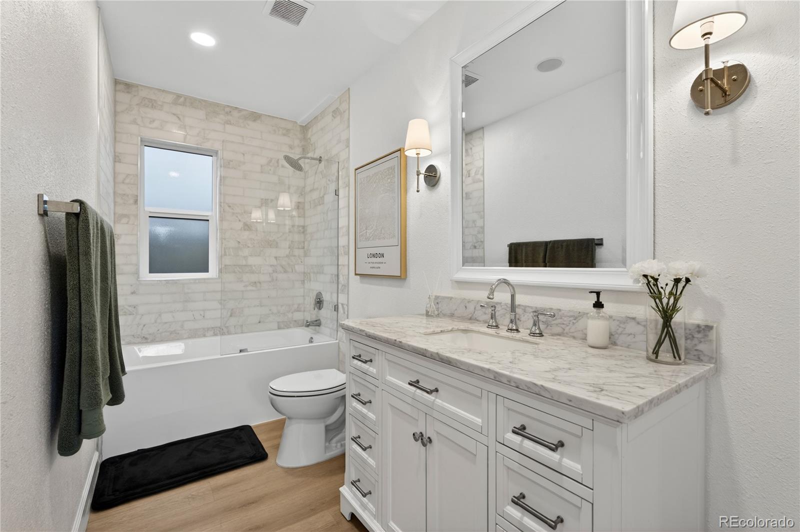 1528 Harrison Street Denver CO 80206