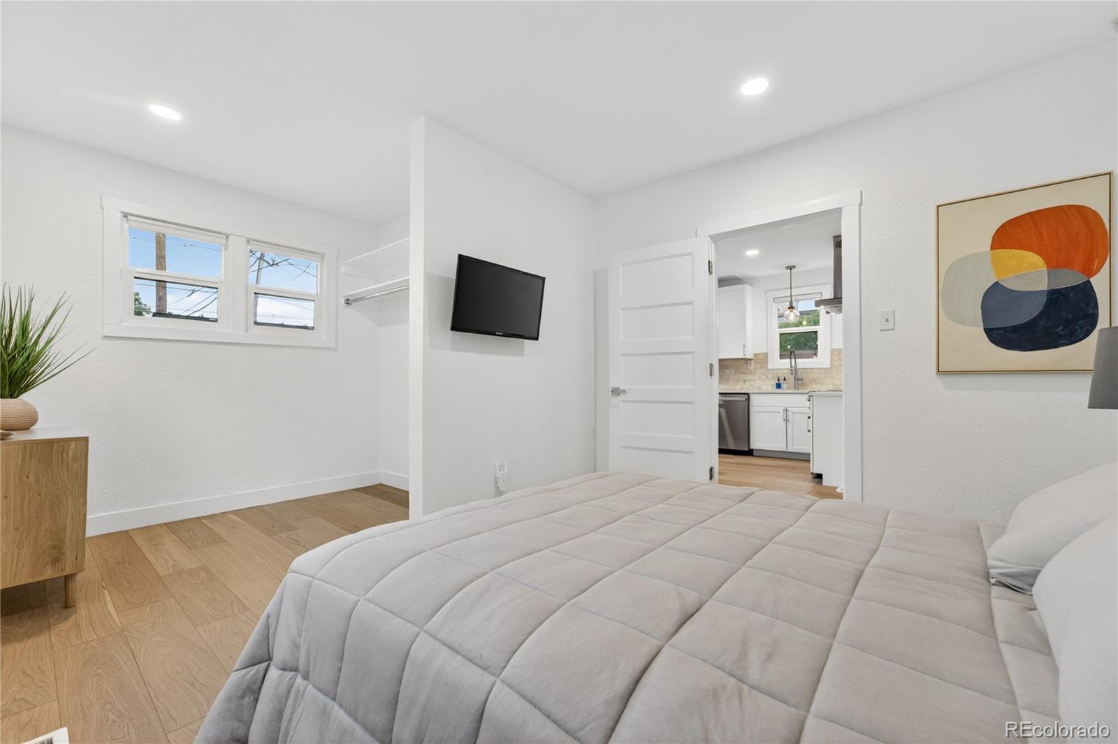 1528 Harrison Street Denver CO 80206
