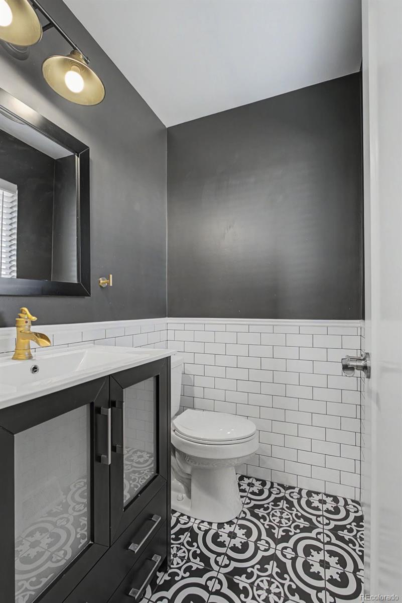 10915 W 68th Avenue Arvada CO 80004