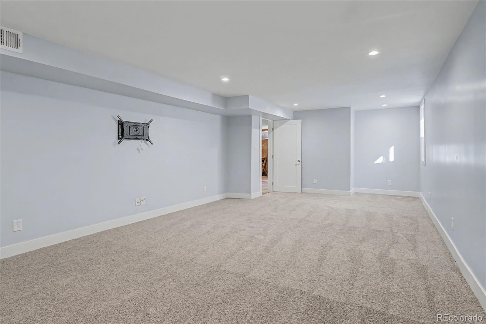 10915 W 68th Avenue Arvada CO 80004