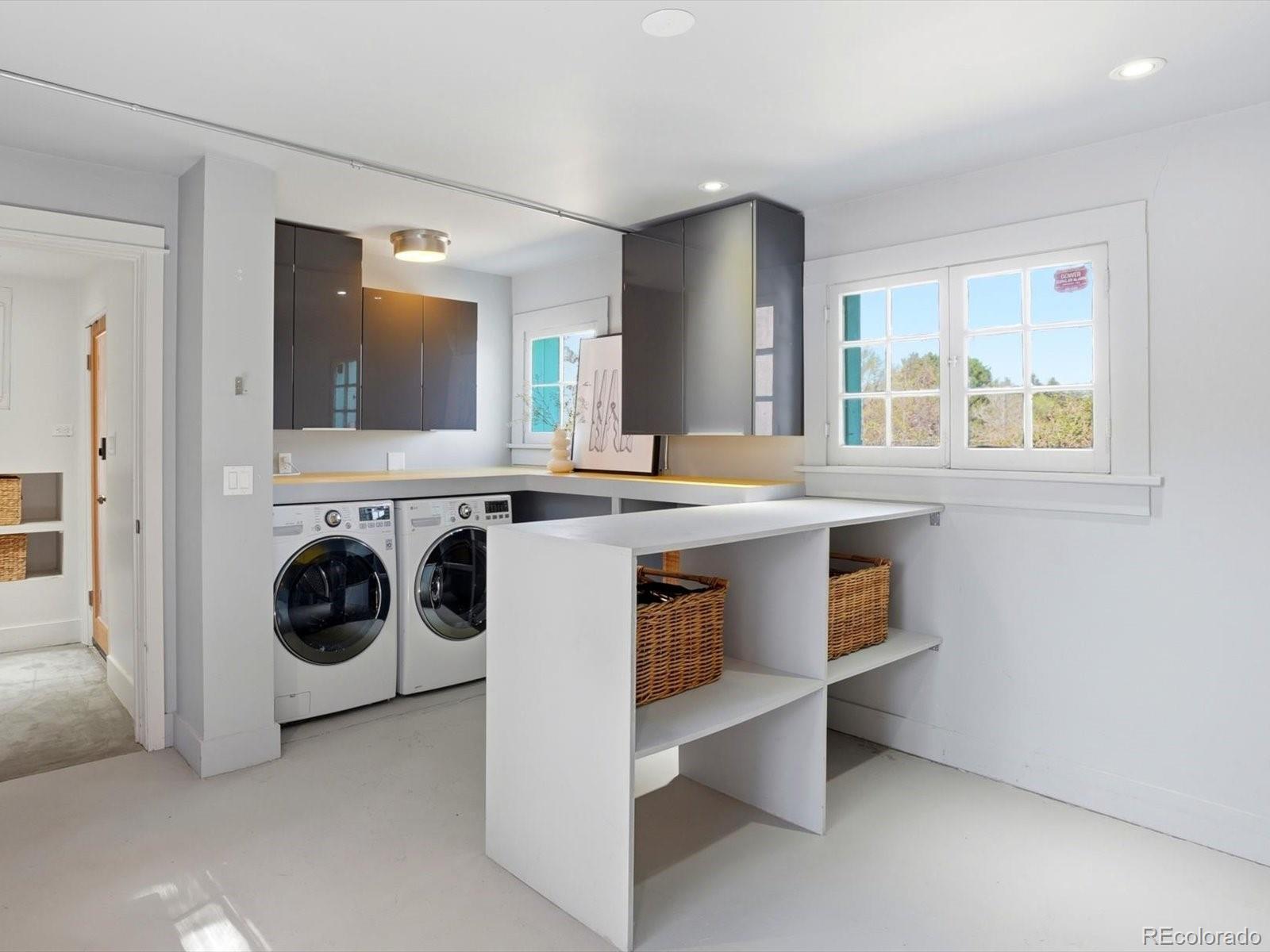 390 Ash Street Denver CO 80220