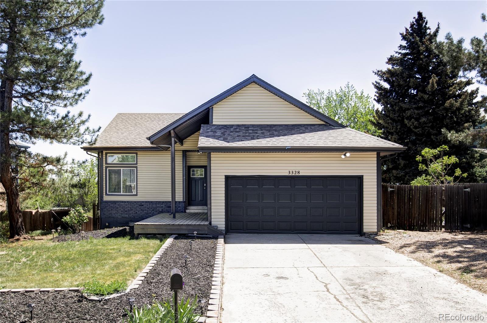 3328 S Danube Street Aurora CO 80013