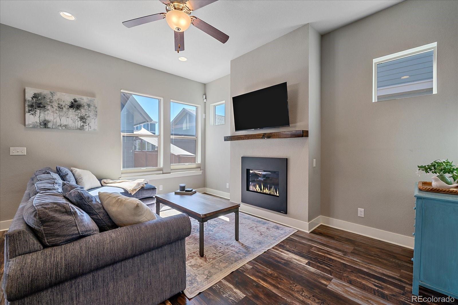 8528 E 54th Place Denver CO 80238