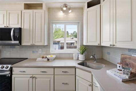 6203 Johnson Way Arvada CO 80004