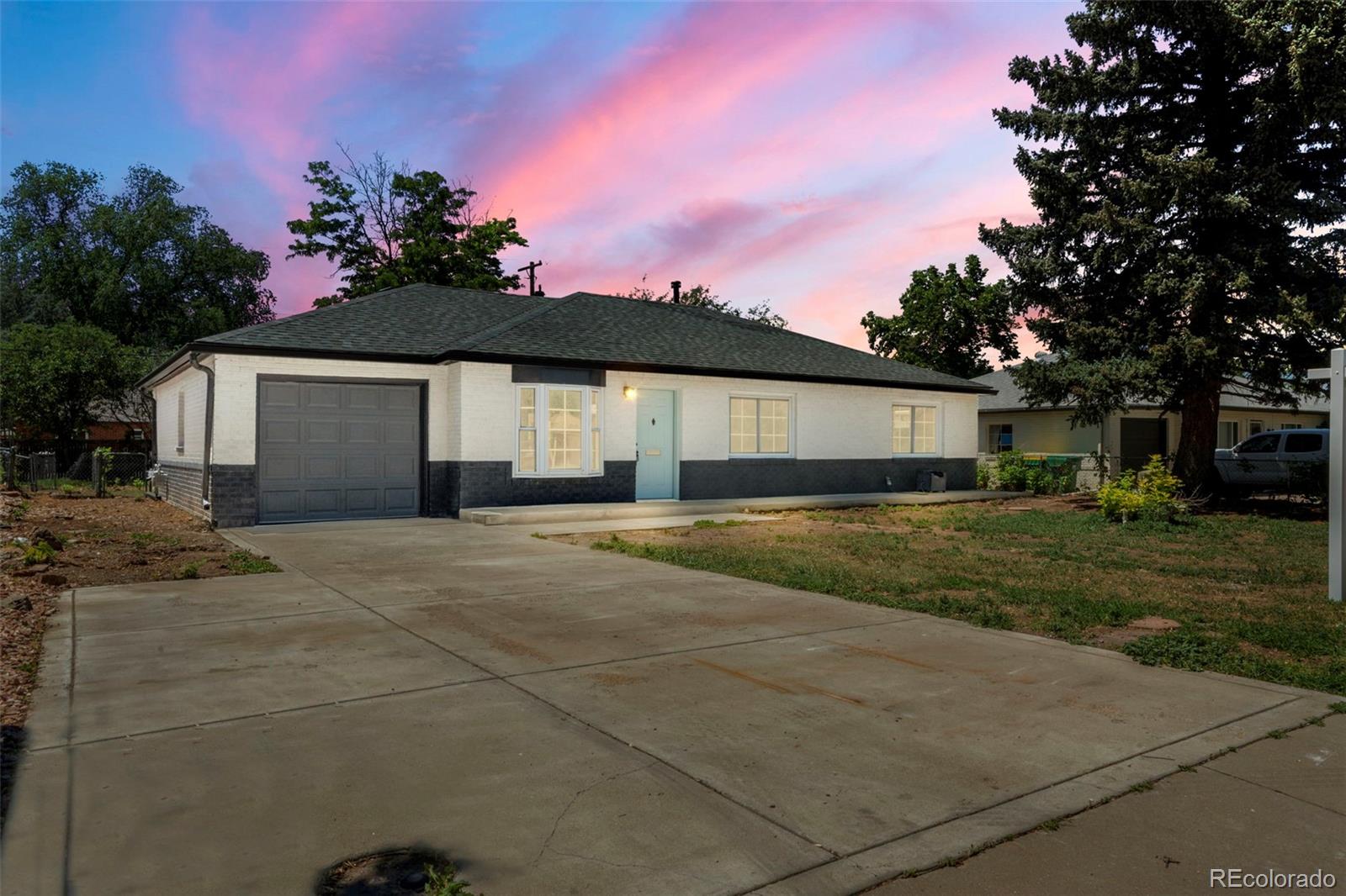 1179 Salem Street Aurora CO 80011