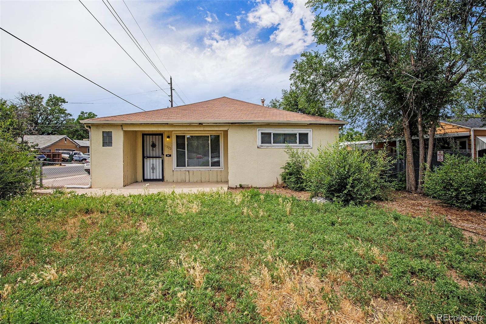 1303 Havana Street Aurora CO 80010