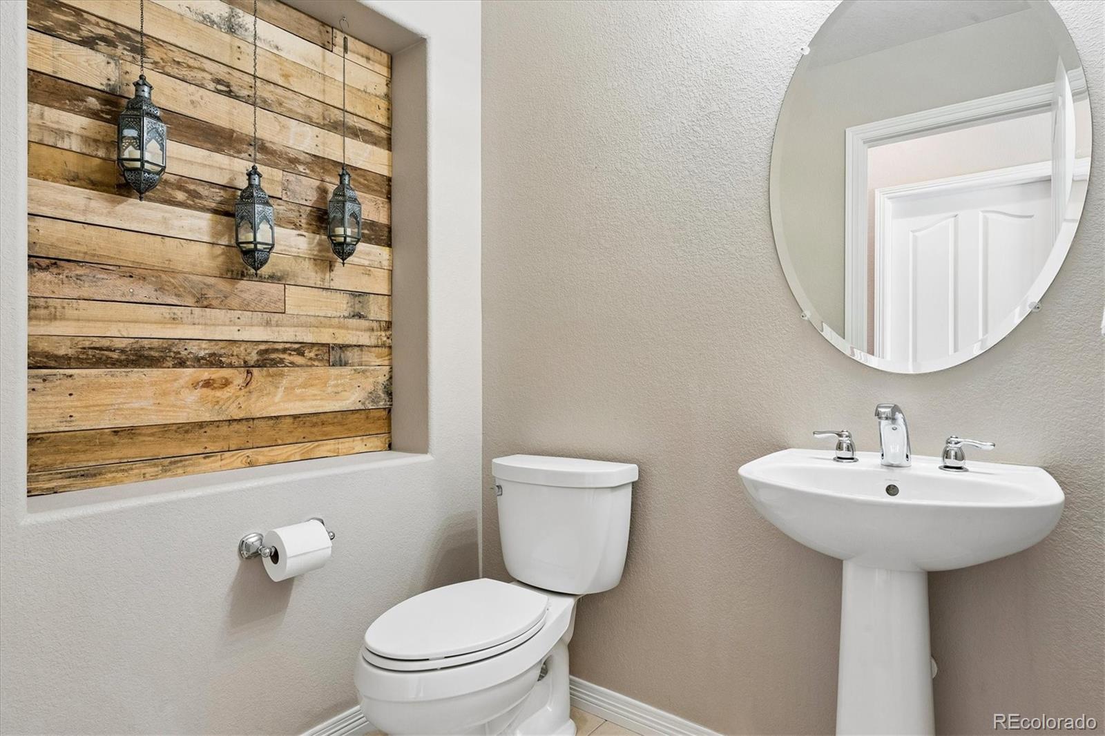 6196 S Millbrook Way Aurora CO 80016