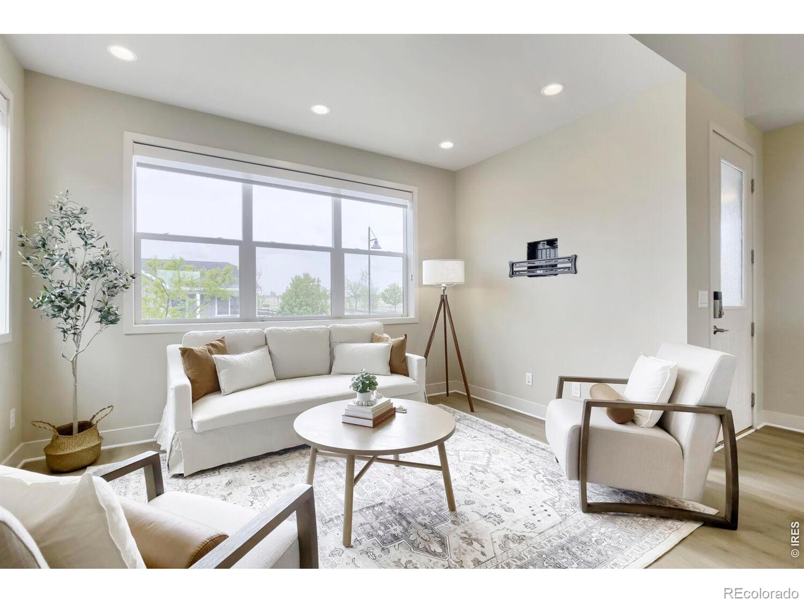 4692 Clear Creek Drive Longmont CO 80504