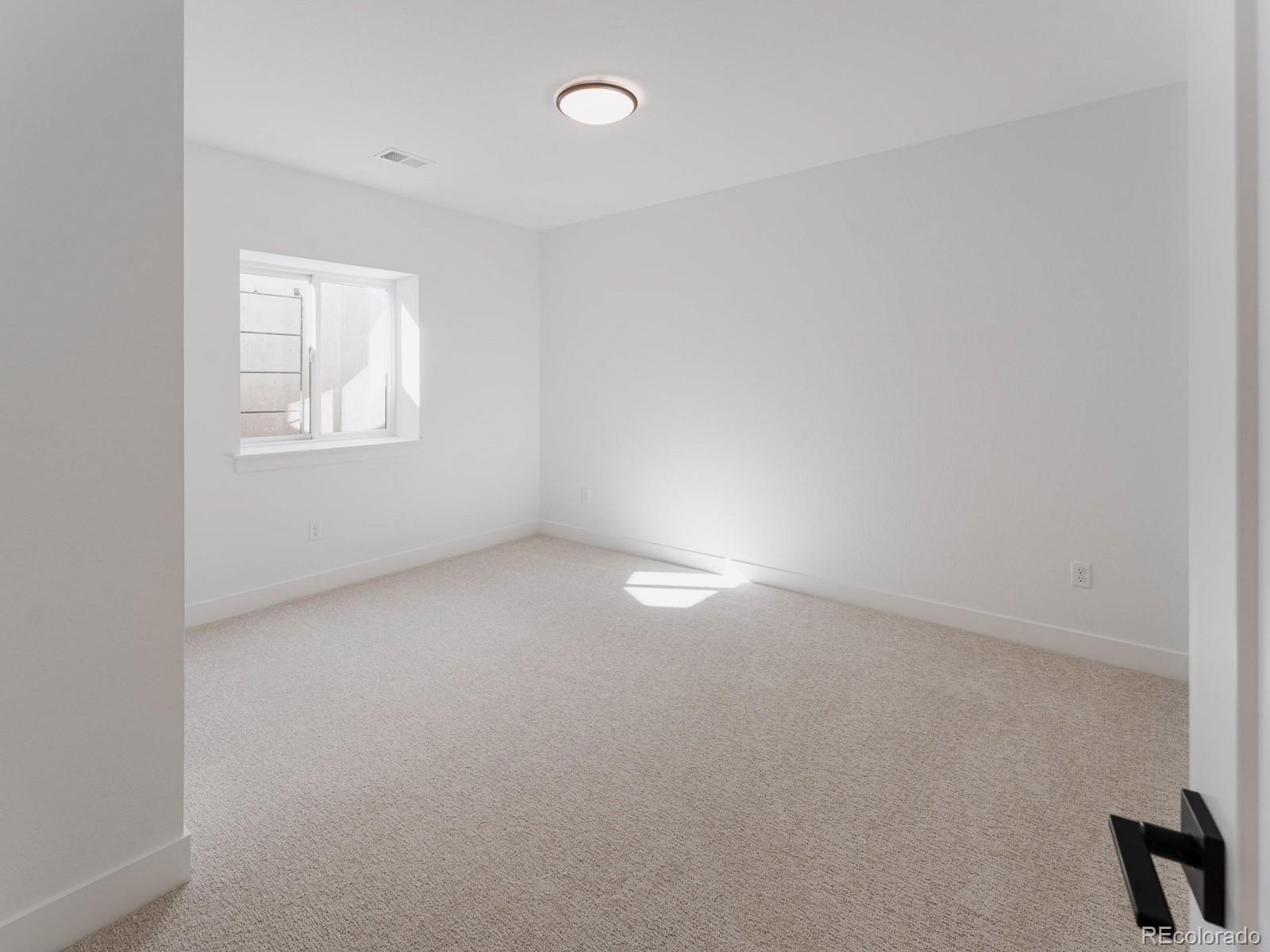 402 E Geneseo Street Lafayette CO 80026
