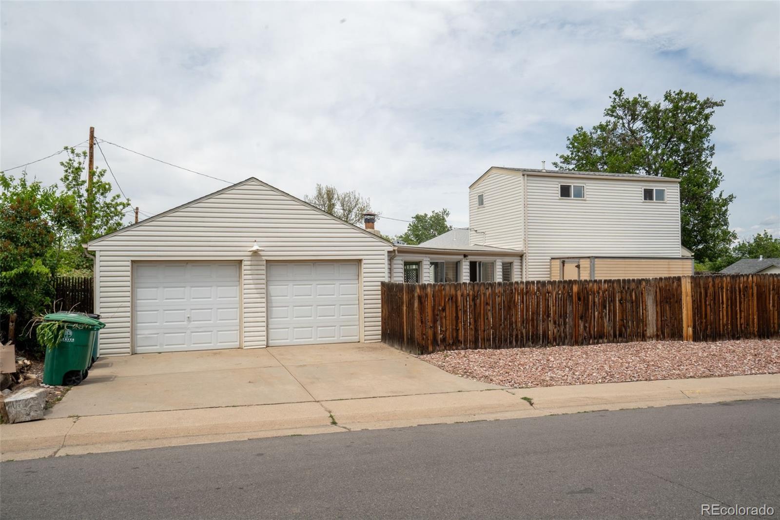 2793 S Knox Court Denver CO 80236