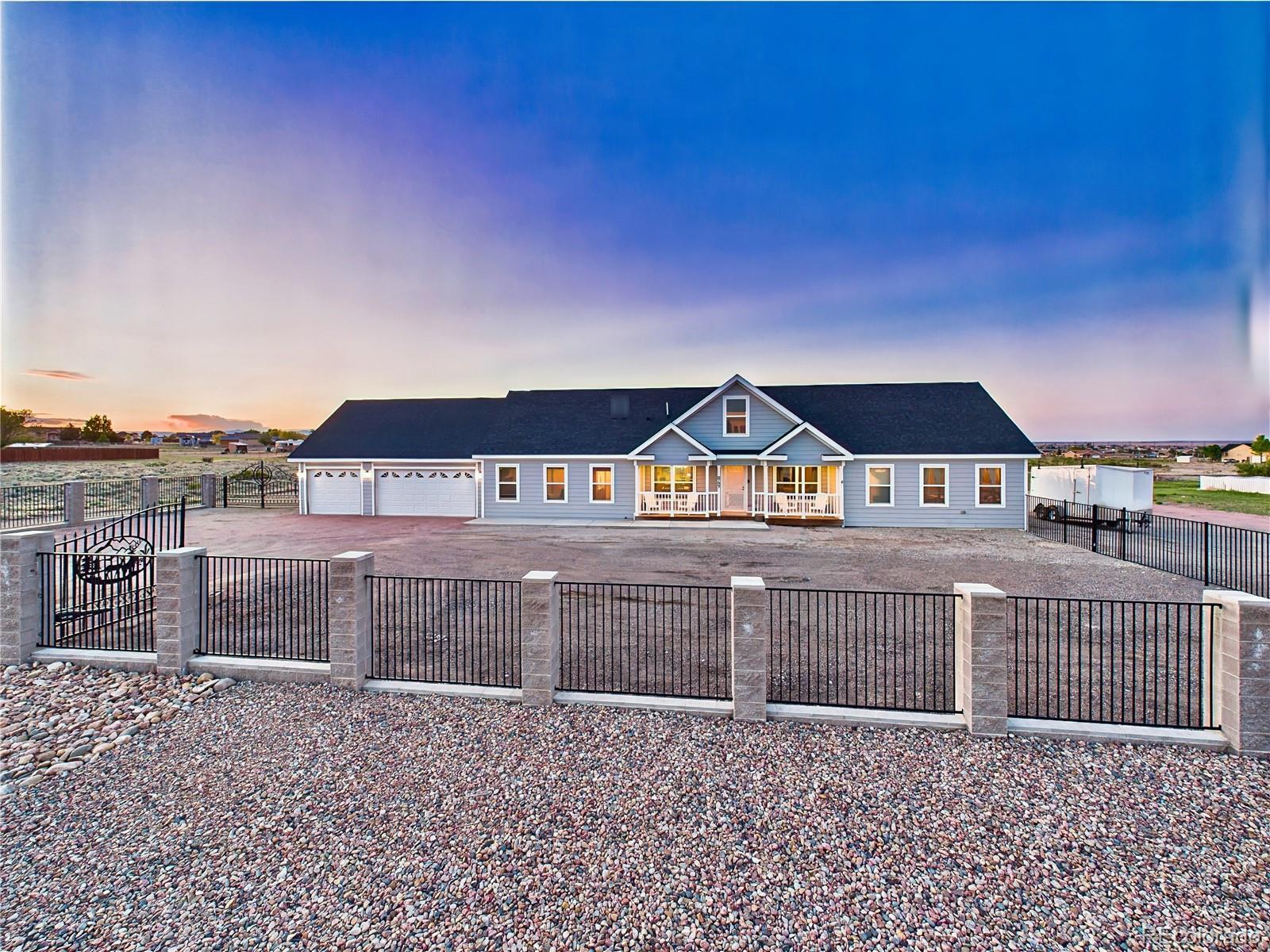 849 E Woodleaf Drive Pueblo CO 81007