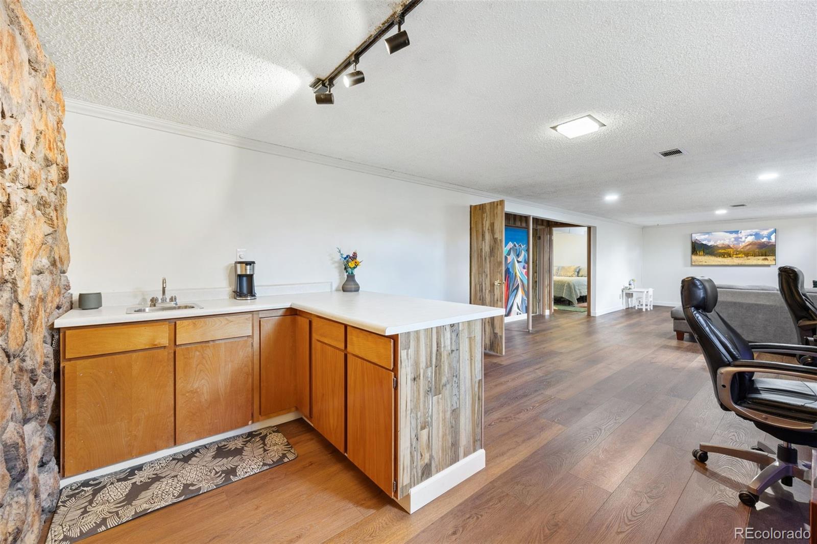 1354 S Kendall Court Lakewood CO 80232