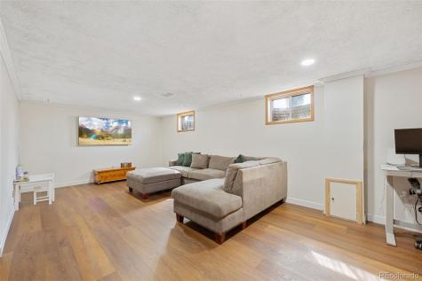 1354 S Kendall Court Lakewood CO 80232