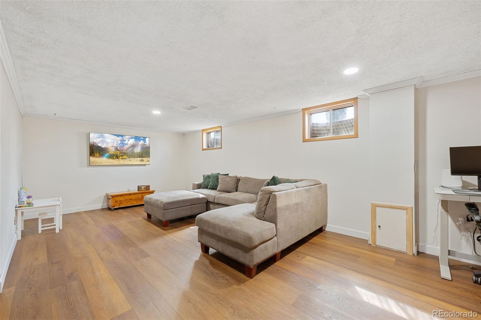 1354 S Kendall Court Lakewood CO 80232