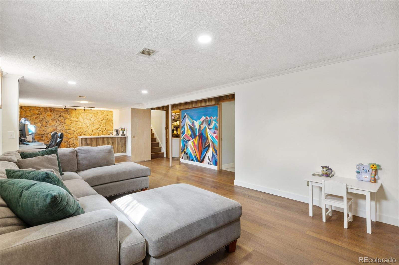 1354 S Kendall Court Lakewood CO 80232