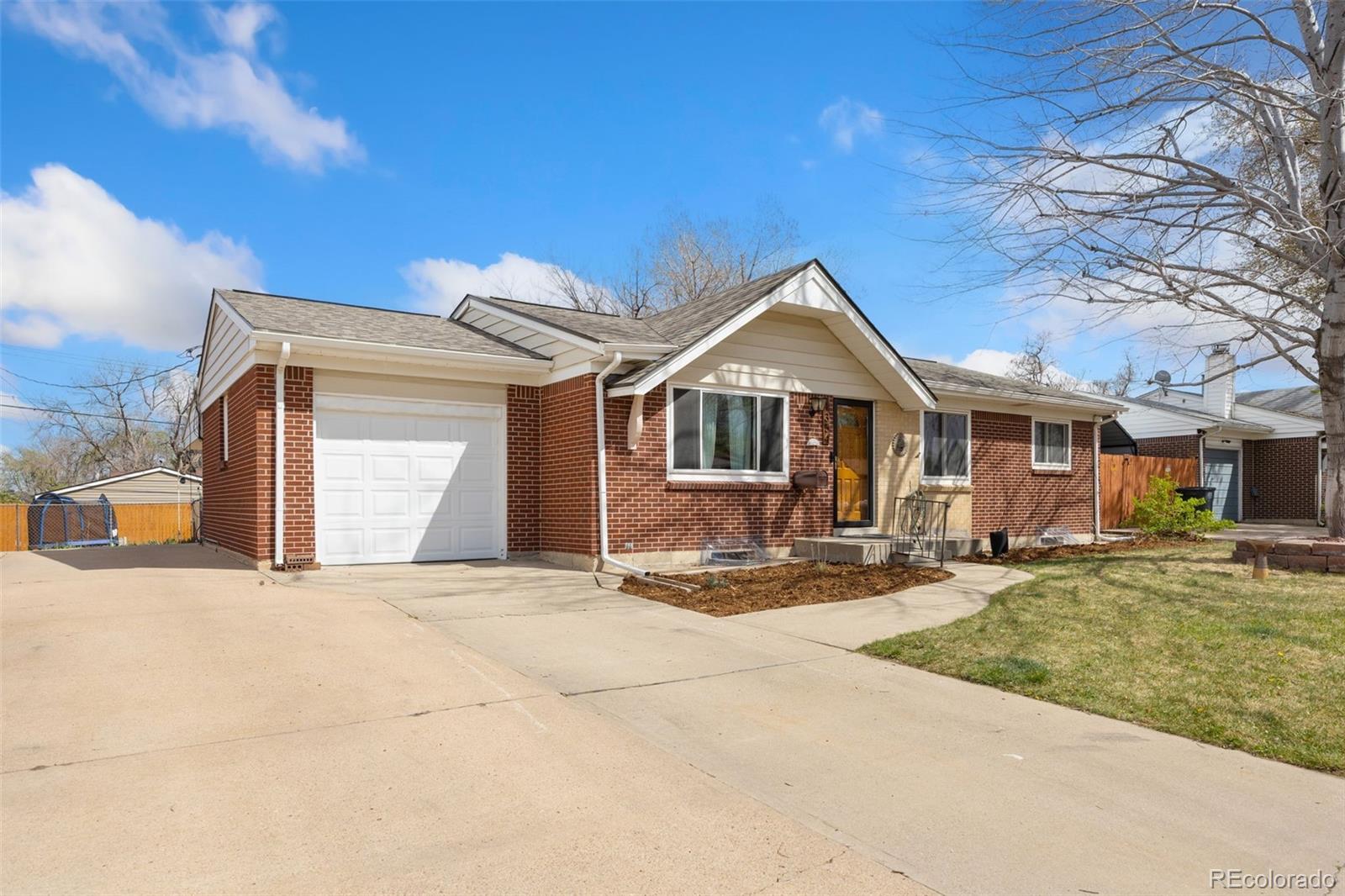 1354 S Kendall Court Lakewood CO 80232