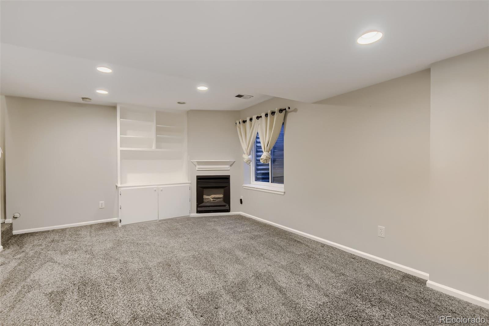 7005 Newhall Drive Highlands Ranch CO 80130