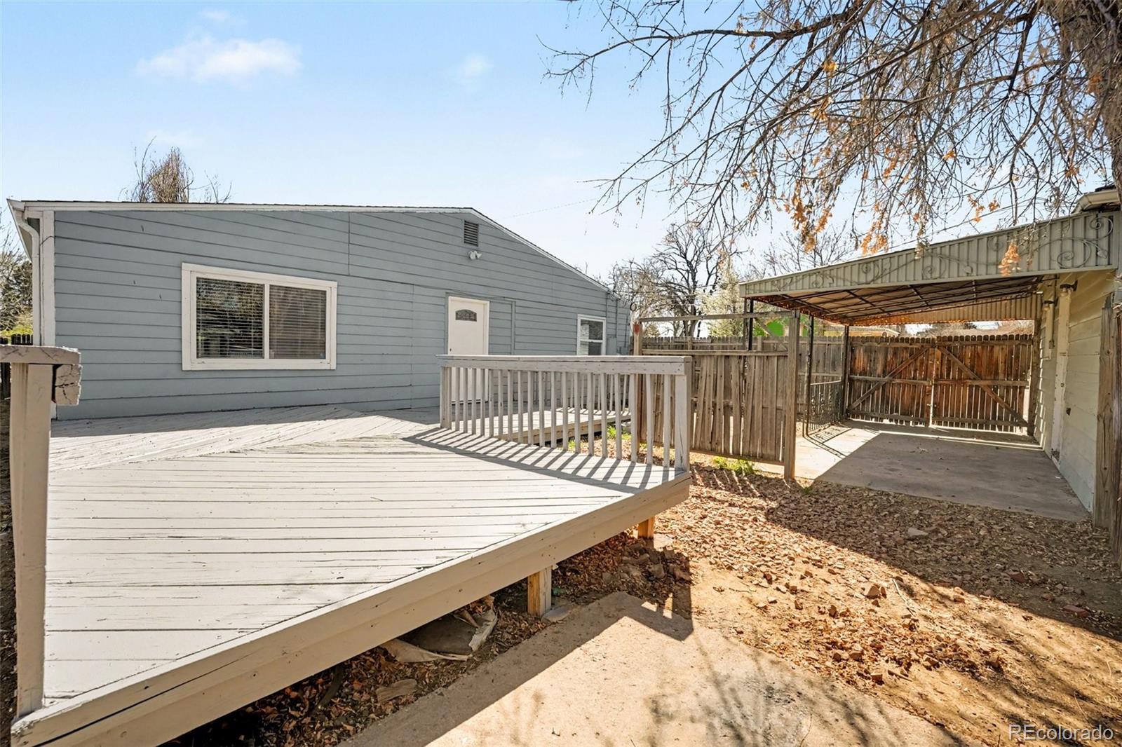 1701 Ironton Street Aurora CO 80010