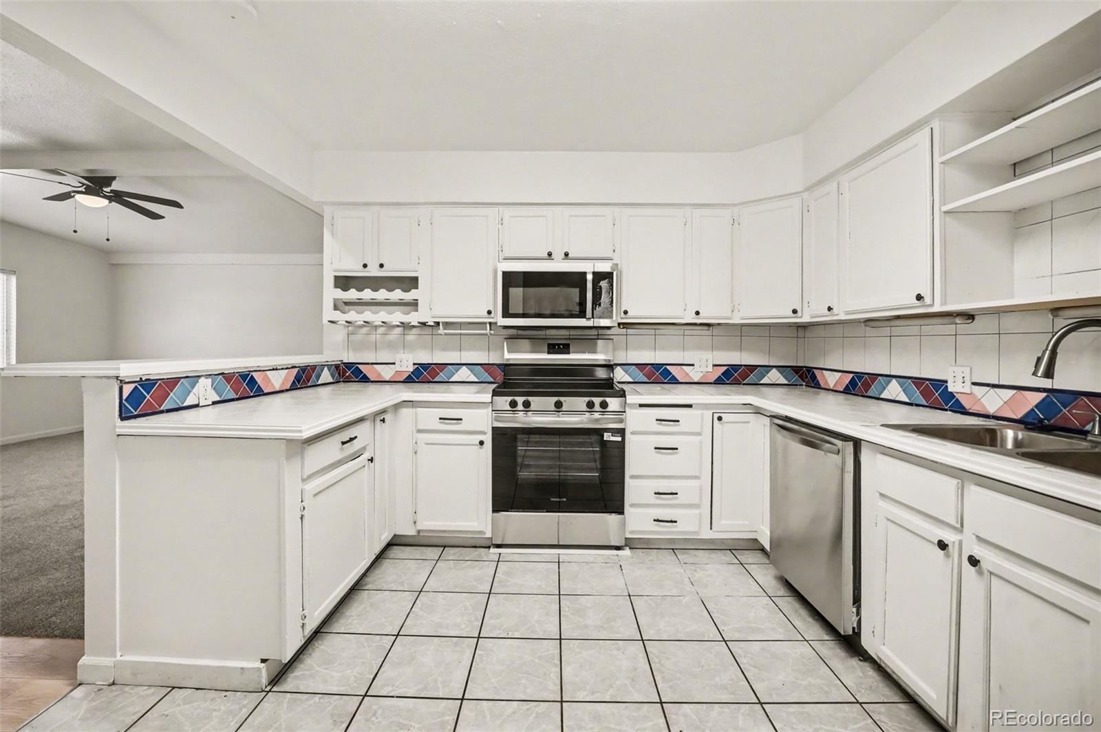 1701 Ironton Street Aurora CO 80010