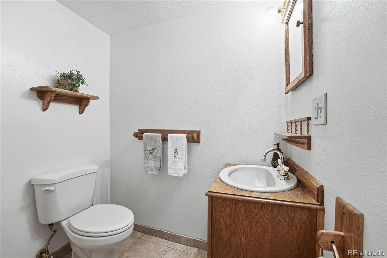 8623 W Warren Drive Lakewood CO 80227