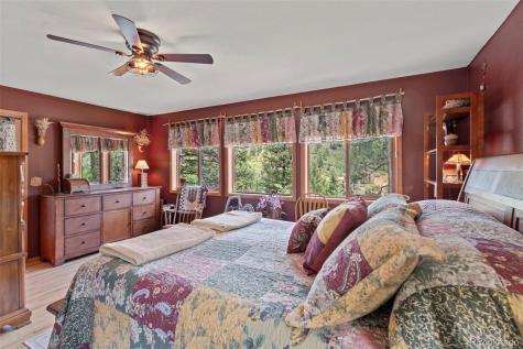 6815 Howard Street Green Mountain Falls CO 80819