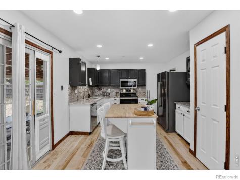 1027 Cottonwood Drive Windsor CO 80550