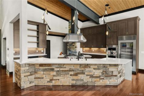 21261 Broadview Road Nathrop CO 81236