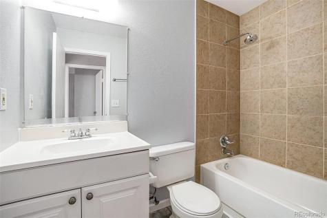 4130 S Laredo Way Aurora CO 80013