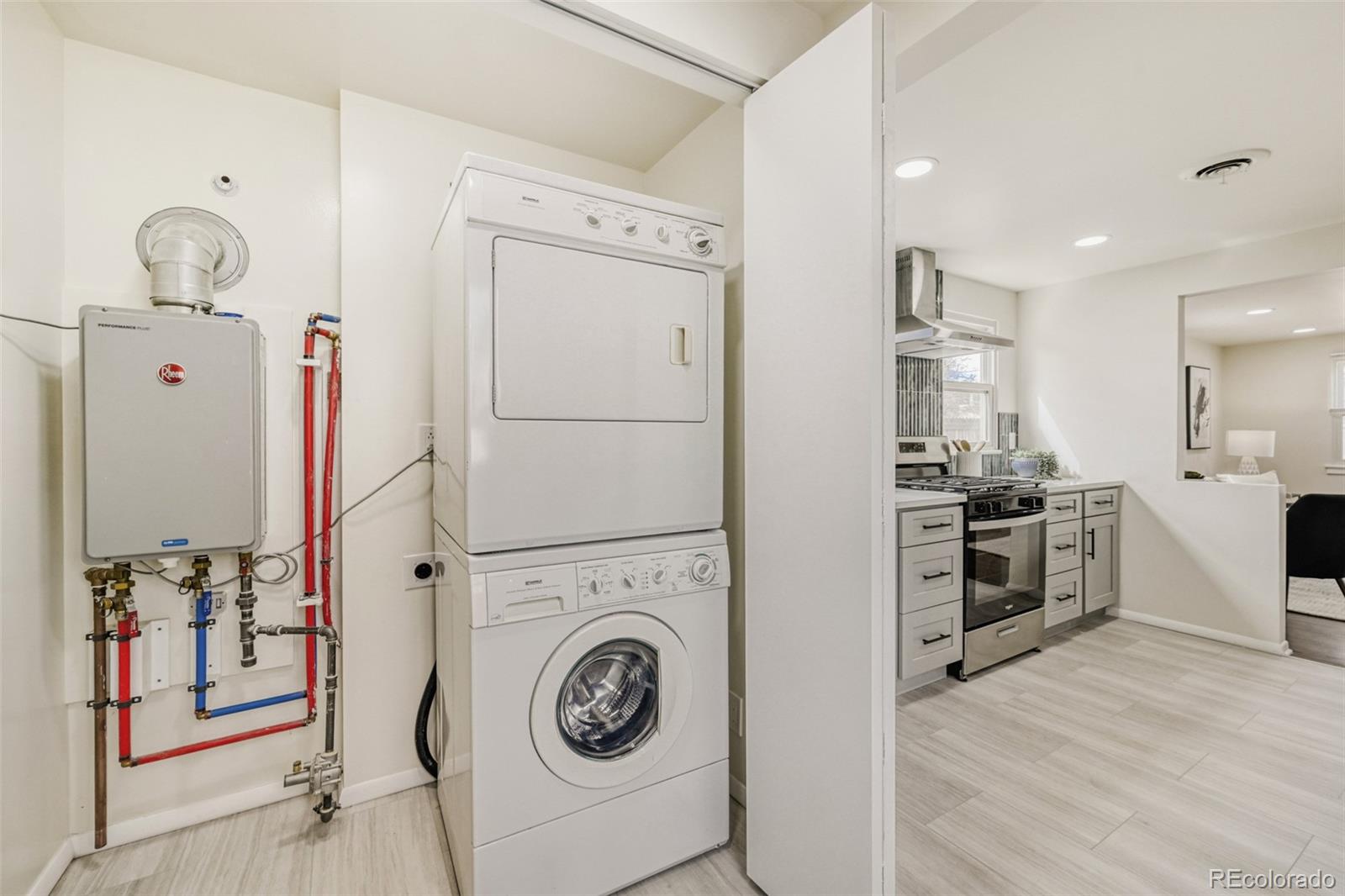 6910 Reno Drive Arvada CO 80002