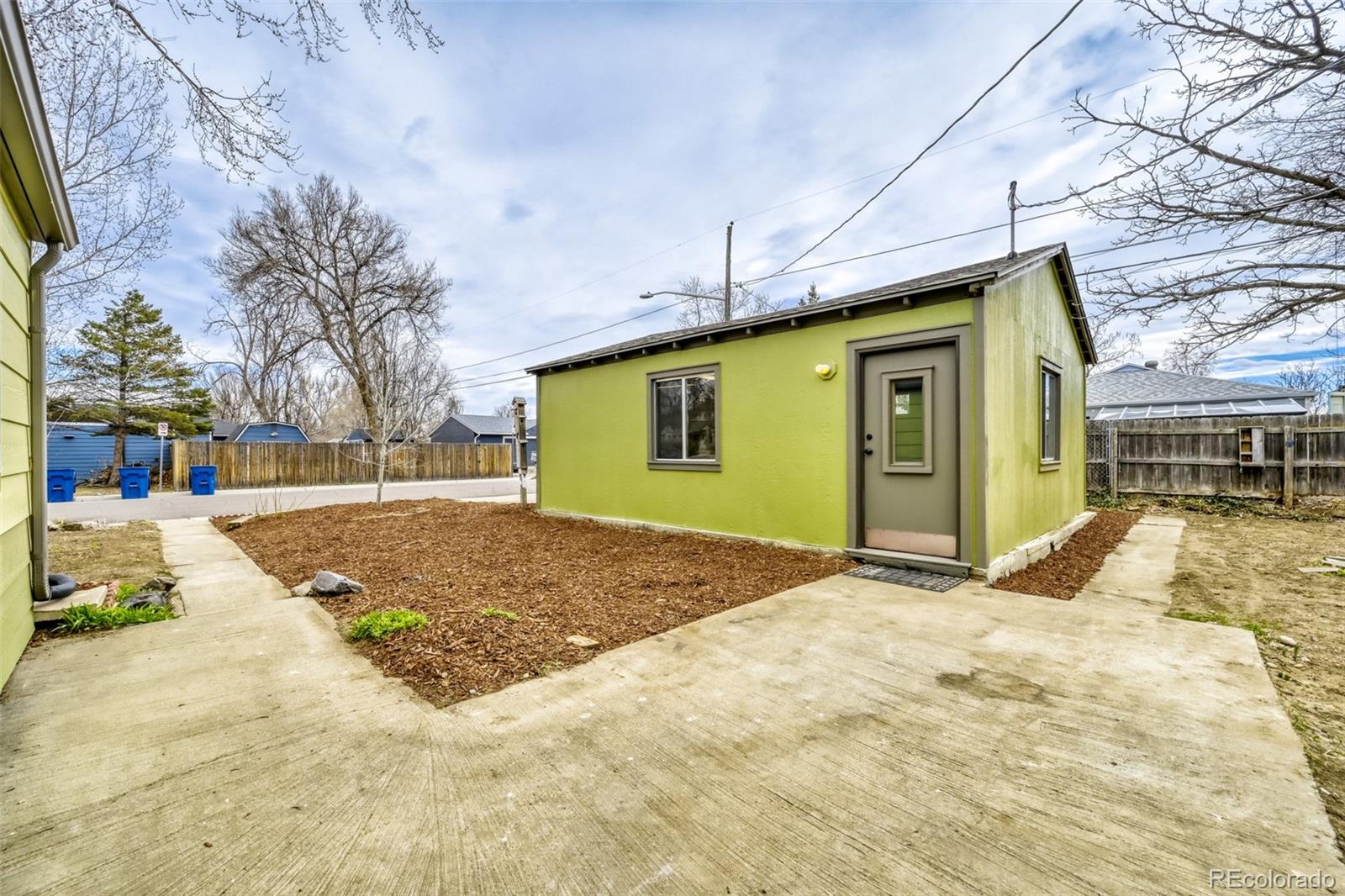 6910 Reno Drive Arvada CO 80002