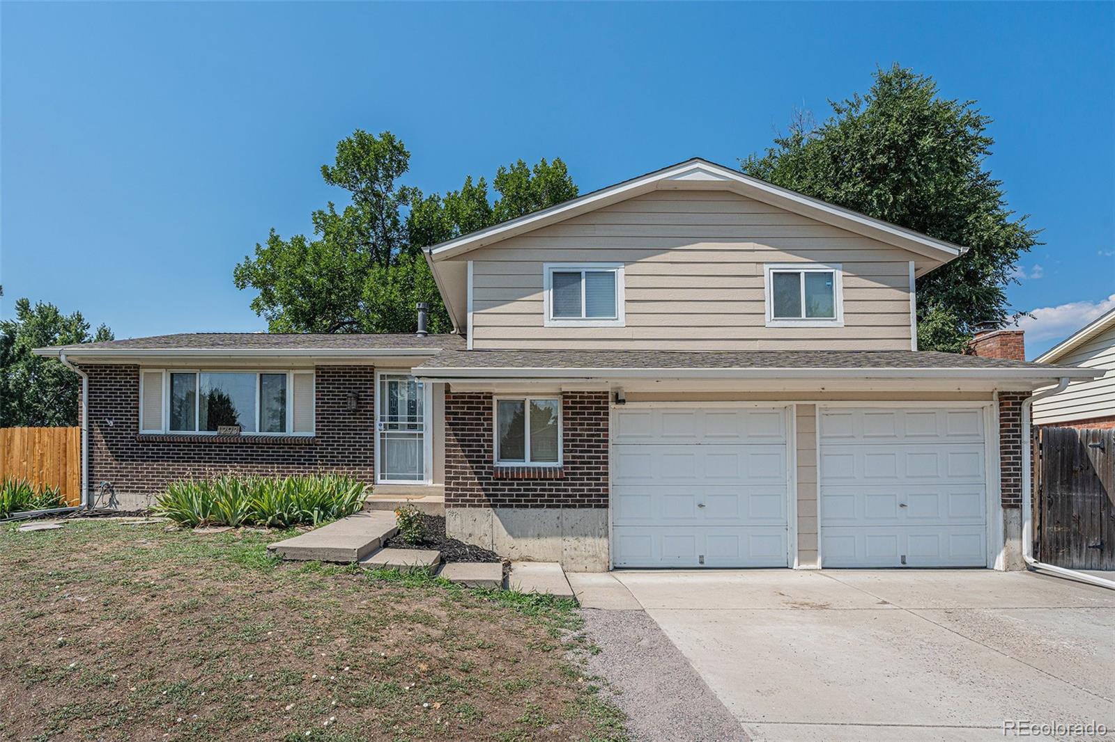 1293 S Johnson Way Lakewood CO 80232