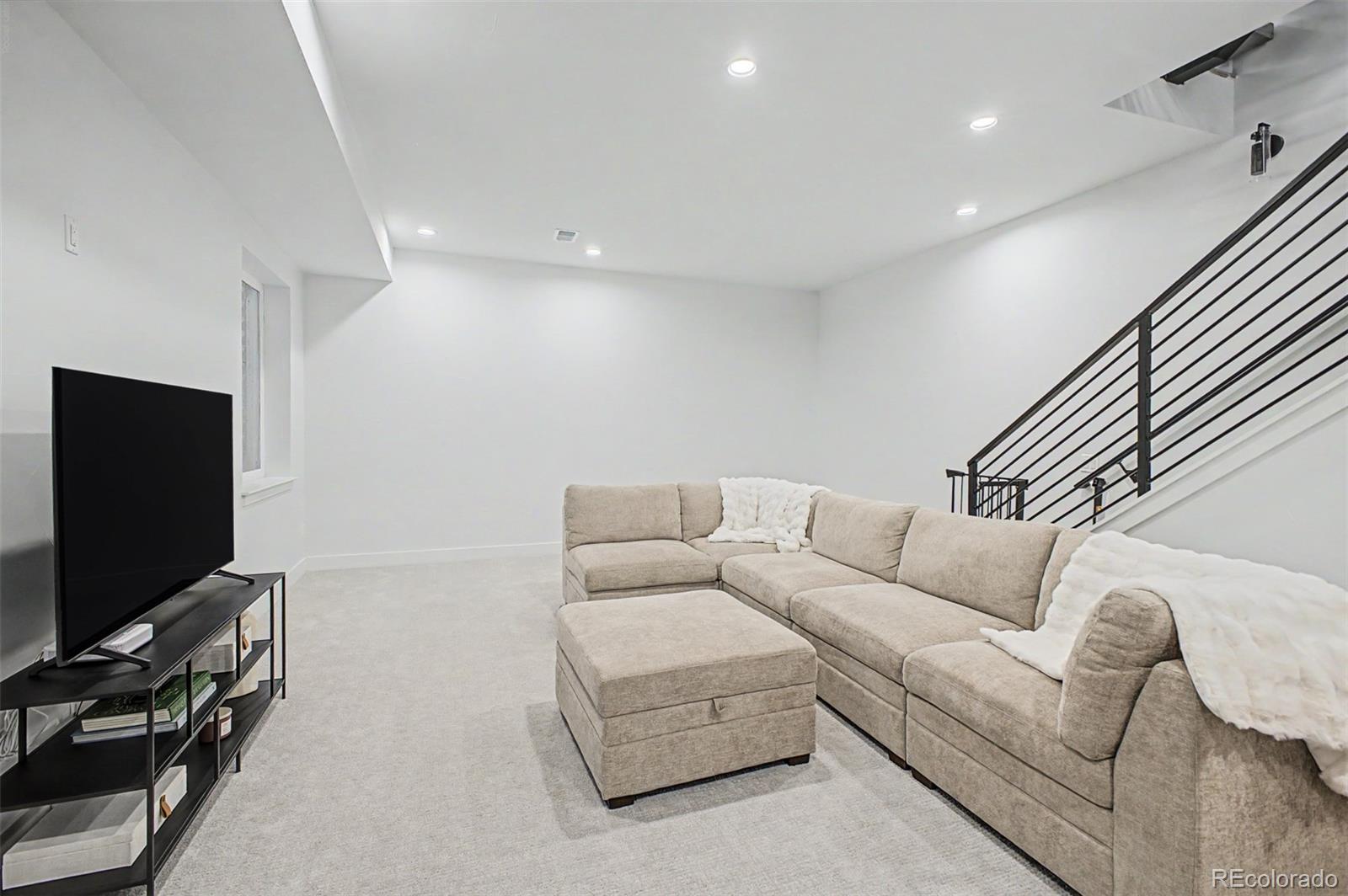 8 S Colorado Boulevard Denver CO 80246