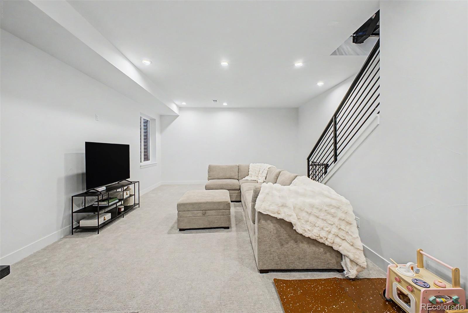 8 S Colorado Boulevard Denver CO 80246