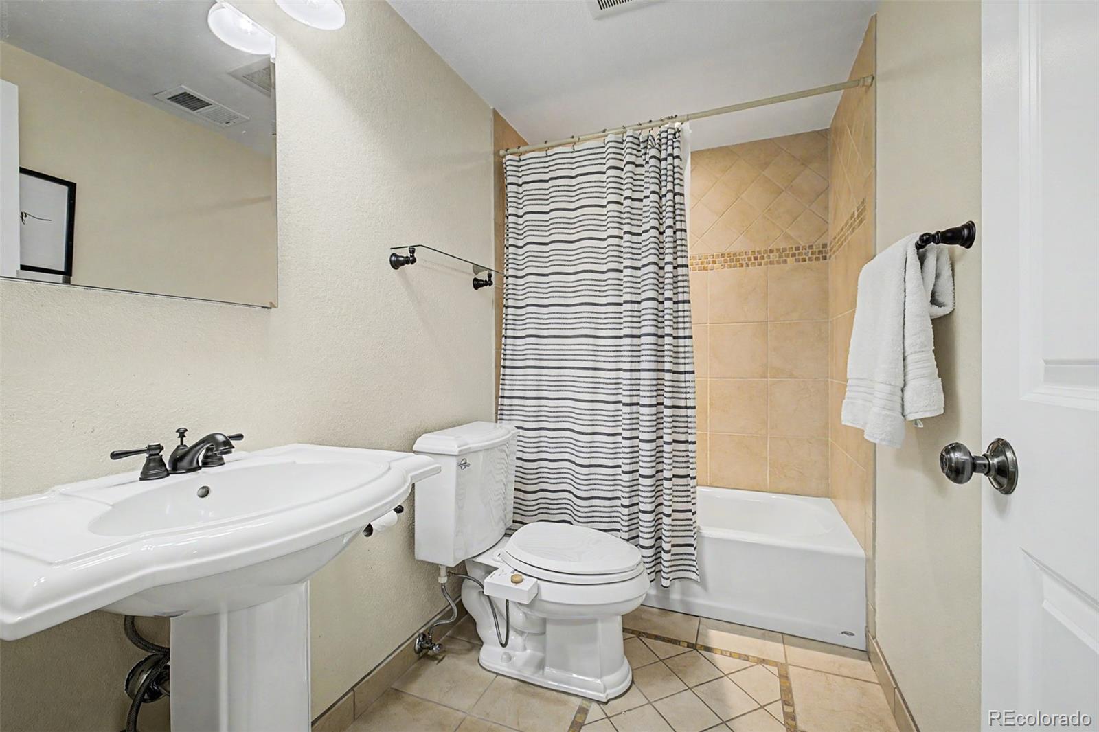 1284 Elder Avenue Boulder CO 80304
