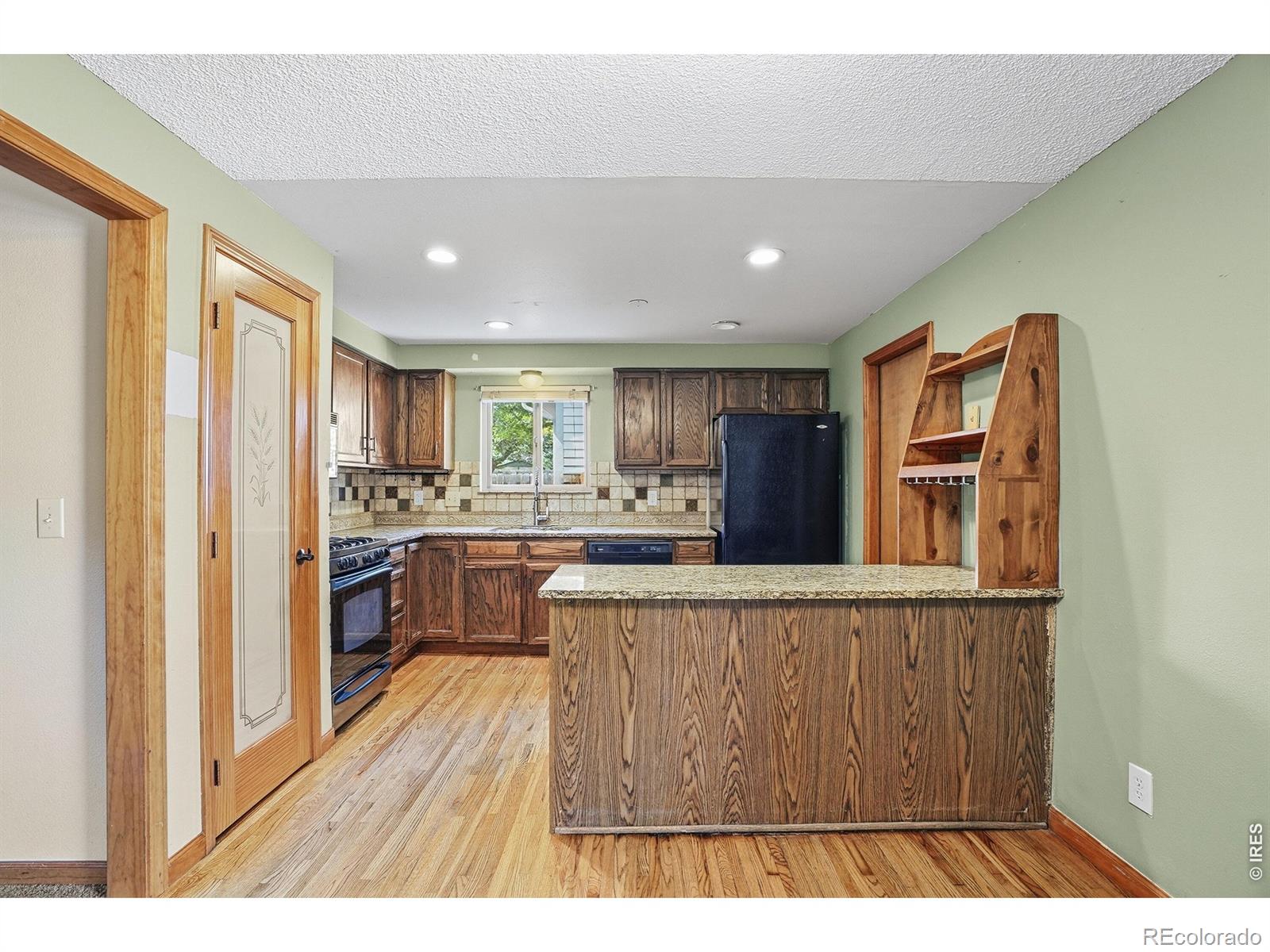 1689 Geneva Circle Longmont CO 80503