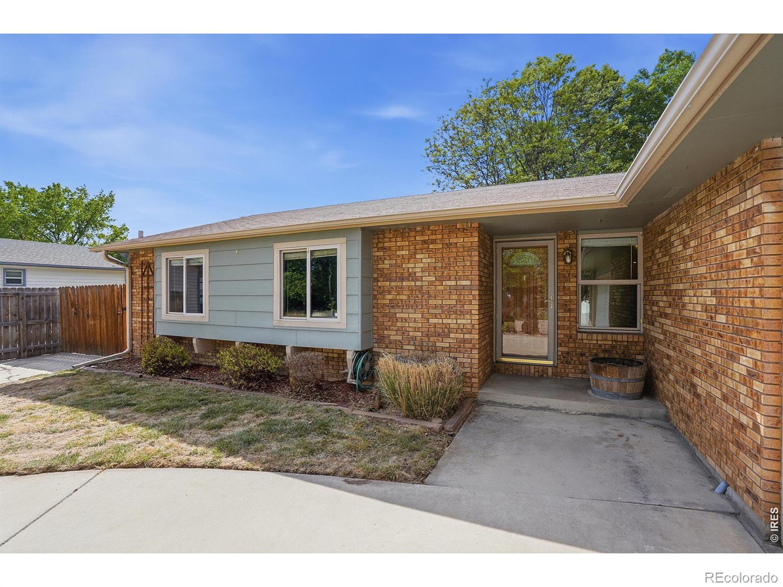 1689 Geneva Circle Longmont CO 80503