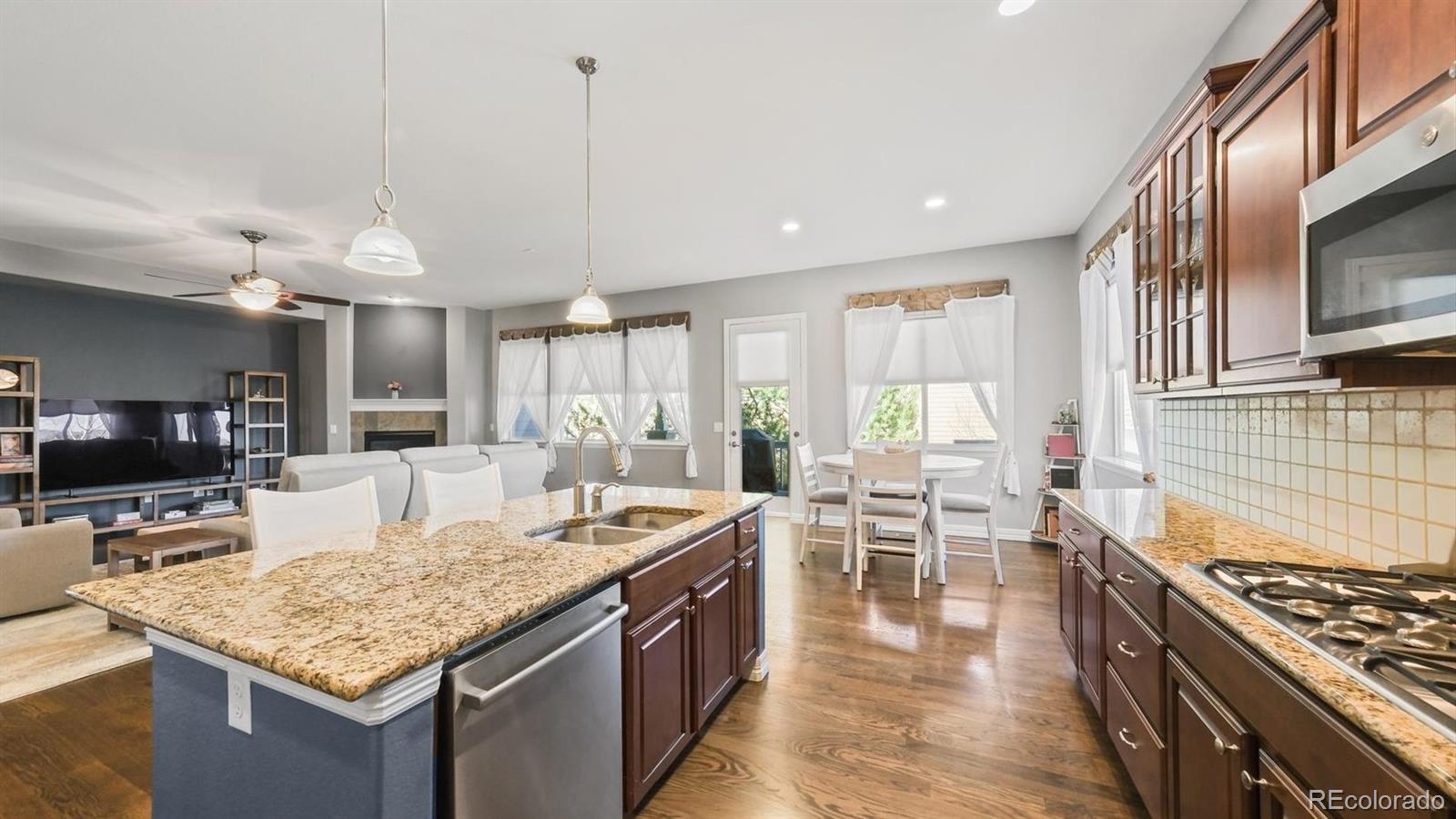 8169 S Blackstone Parkway Aurora CO 80016