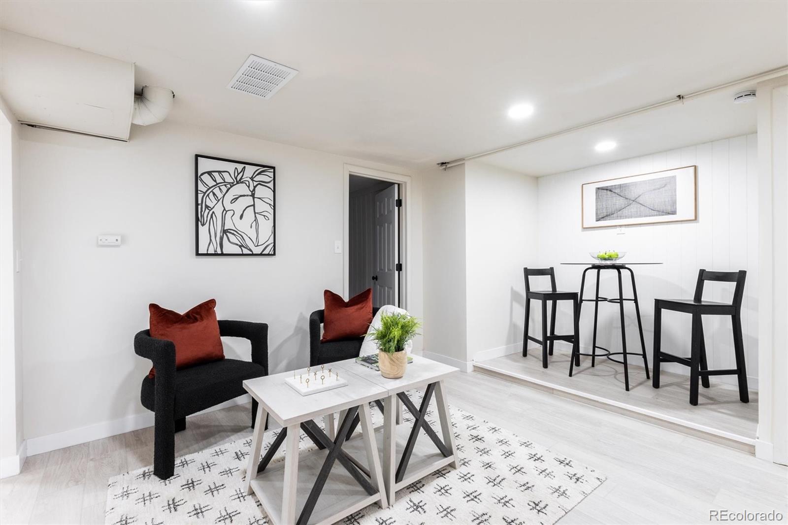 2960 Poplar Street Denver CO 80207