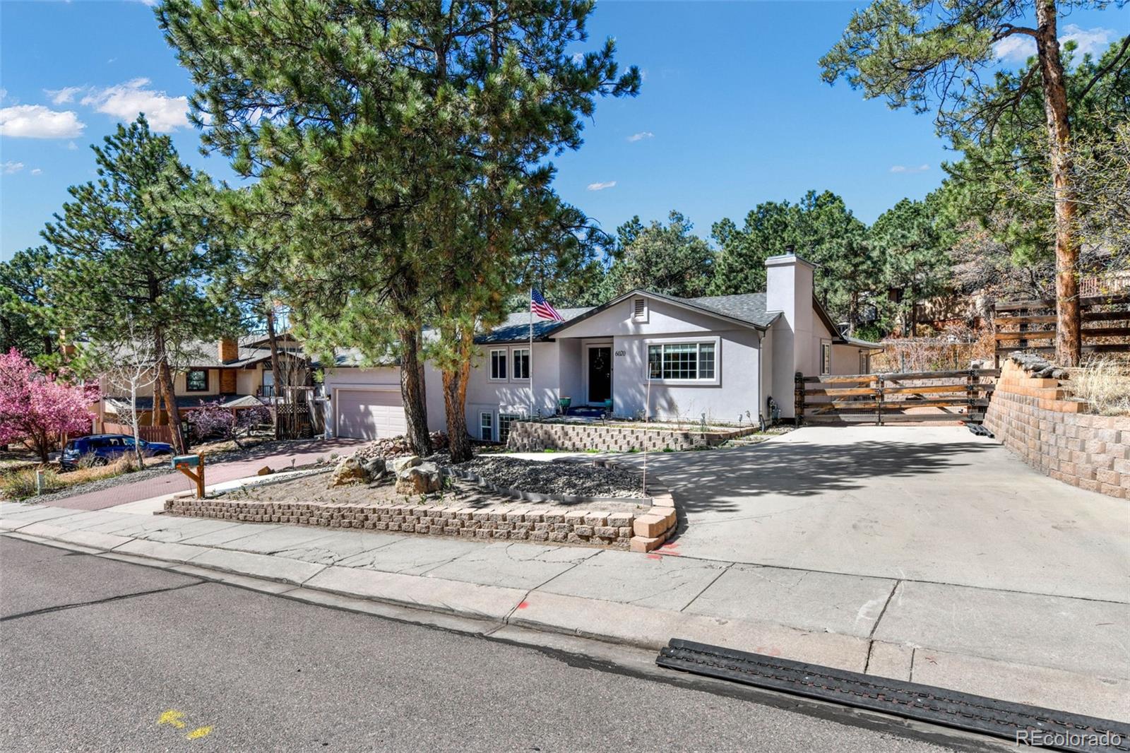 6020 Castlewood Lane Colorado Springs CO 80918