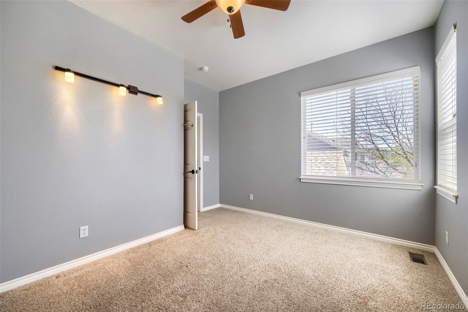3965 Hawthorne Circle Longmont CO 80503